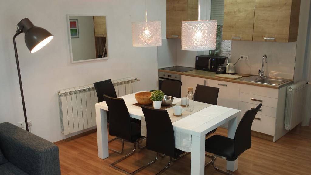 City Lights Apartment Zagreb Exterior foto
